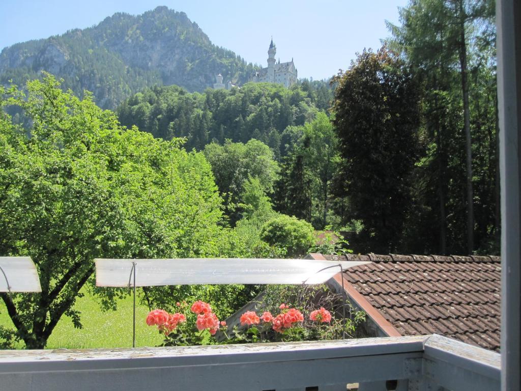 Romantic-Pension Albrecht - Since 1901 Hohenschwangau Bilik gambar